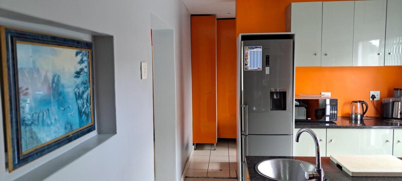 קייפטאון Spacious Holiday Home מראה חיצוני תמונה