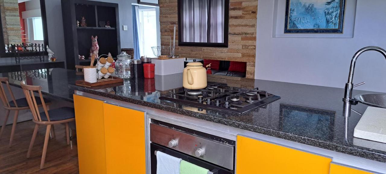 קייפטאון Spacious Holiday Home מראה חיצוני תמונה