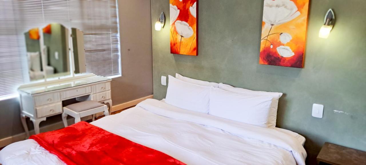 קייפטאון Spacious Holiday Home מראה חיצוני תמונה